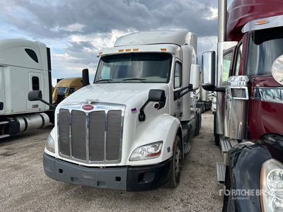 2019 Peterbilt 579 6x4 T/A Sleeper Truck Tractor