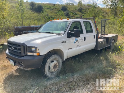 2004 Ford F-450 XL 4x2 Crew Cab Pick Up