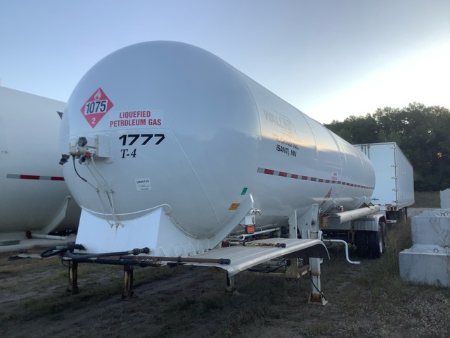 1962 North Texas Tank Co T/A Tanker Trailer 1962 North Texas Tank Co T/A Tanker Trailer