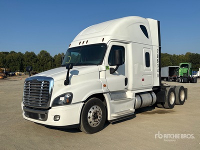 2017 Freightliner Cascadia 125 Sleeper Prime Mover