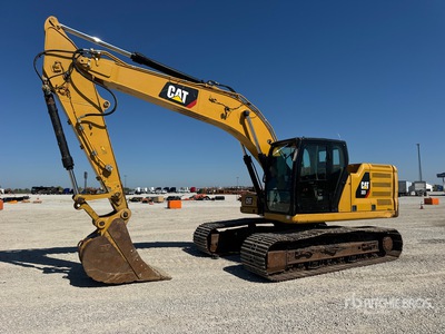 2018 Cat 323 حفارة بجنزير