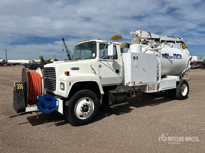 1992 Aquatech B-5 on 1992 Ford L8000 4x2 Sewer Cleaner Truck