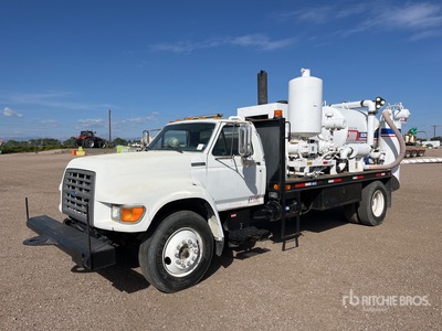 VacMaster VND on 1995 Ford 4x2 Vacuum Tanker Truck