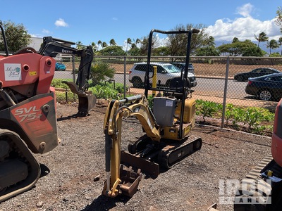 2015 Cat 300.9D Minikoparka (Inoperable)