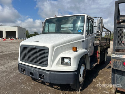 1999 Freightliner FL60 4x2 Autocarro cassone fisso