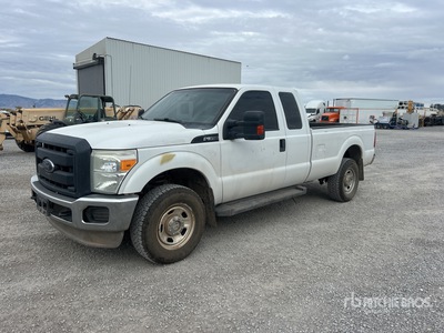 2012 Ford F-350 XL 4x4 Extended Cab بيك اب