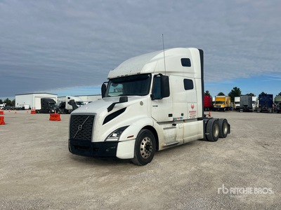 2023 Volvo VNL760 6x4 Cabeza Tractora Cabina Dormitorio