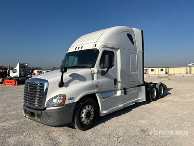 2016 Freightliner Cascadia 125 6x4 T/A Sleeper Truck Tractor
