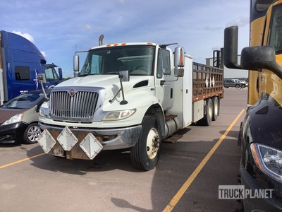 2015 International DuraStar 4400 6x4 6x4 Pritsche-Lkw