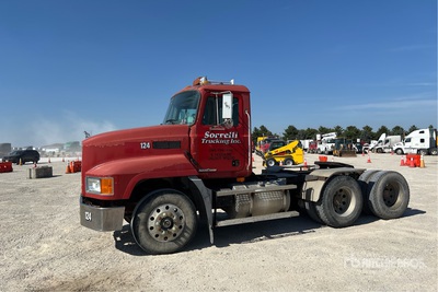 2001 Mack CH613 6x4 3-Achs Sattelzugmaschine