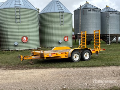 2007 H&H Trailer Co 14 ft T/A Remorque à plateau
