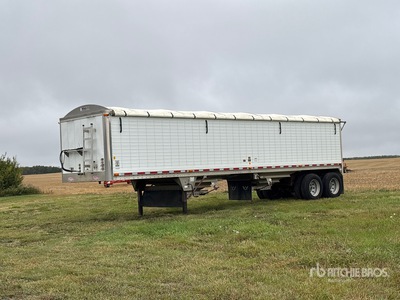 2007 Wilson DWH-550 37 ft T/A Remorque à grains