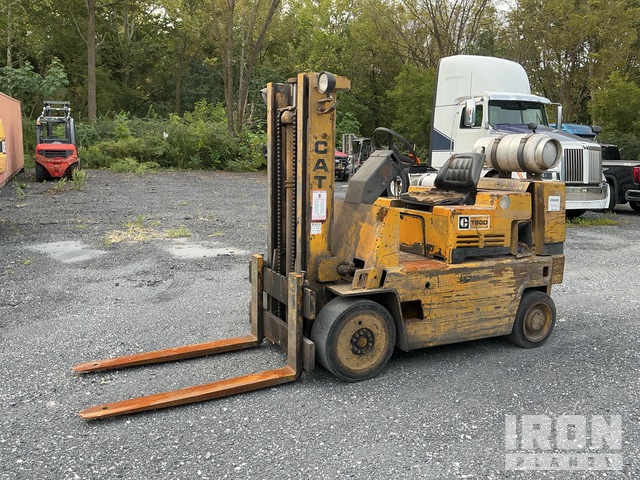 MONTACARGAS CATERPILLAR T60D