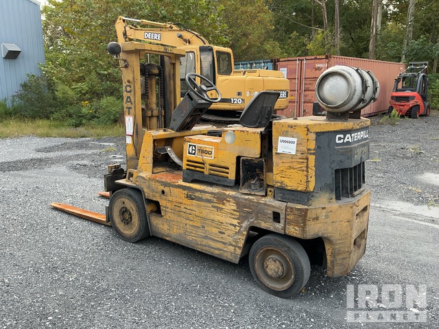 MONTACARGAS CATERPILLAR T60D