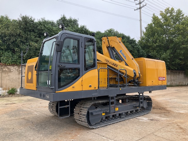 2019 XCMG YZDZ100 Welding Tractor