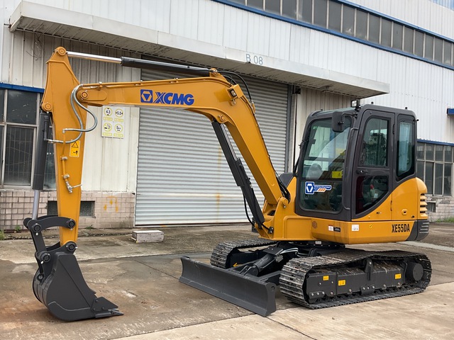 2024 XCMG XE55DA Mini Excavator (Unused)
