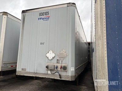 2013 Stoughton AVW-48T-S-C 48 ft x 102 in T/A Van Trailer