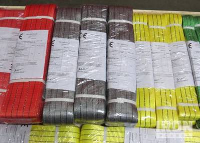 Greatbear QTY OF 22Pcs 2T- 5T Webbing Sling Clearance Divers - Acccesoires de construction (Unused)