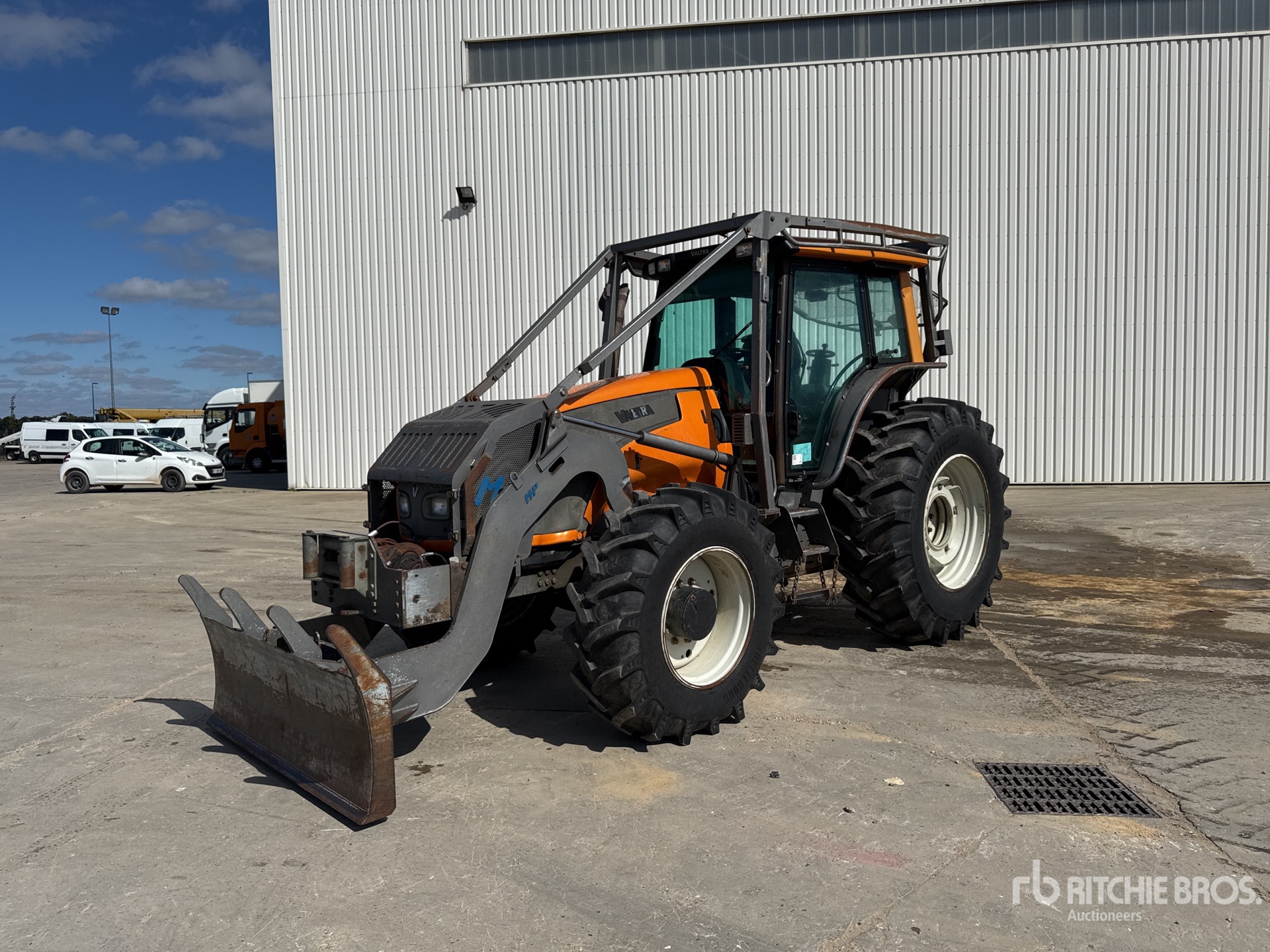 2010 Valtra T161 Hi-Tech 4x4 Tracteur Agricole 4WD Tractor