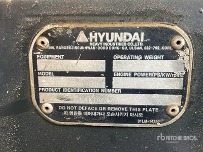 Hyundai Robex 220-9S Escavatore cingolato