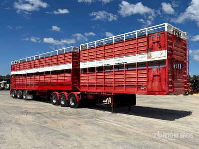 2014 HILLCREST Tri/A B-Double Combination مقطورة للماشية