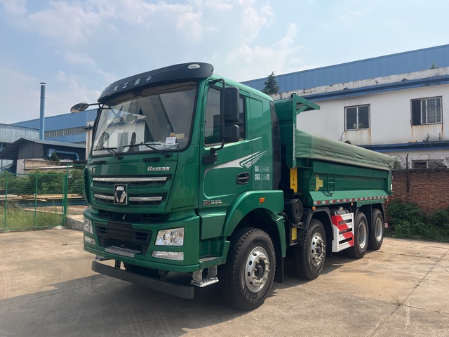 2023 XCMG XGA3310D6NEX 8x4 Twin-Steer Sleeper Tipper Truck