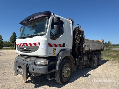 HMF 1250 k2 on 2007 Renault Kerax 370  DXi 6x4 Camion Bi-Benne Avec Grue Kiepwagen met kraan