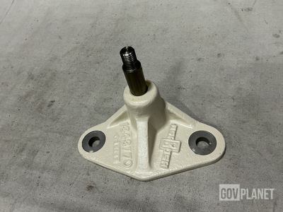 (33) Oshkosh Defense 1343790W Shock Absorber Bracket Assemblies