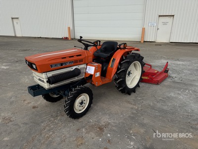 Kubota B1600 4WD Tracteur Utilitaire Utility Tractor