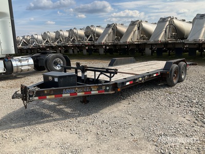2017 Load Trail TH8320072 10022 lb 20 ft T/A Tilt Deck Trailer