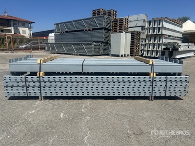 Grey Pallet Carrier Scaffolding Varios. Industrial