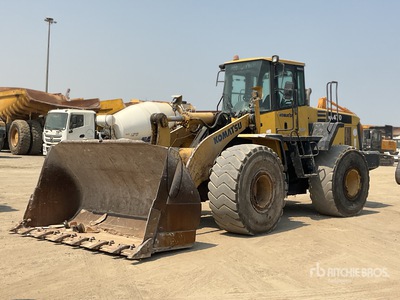 2002 Komatsu WA470-5 Chargeuse sur pneus