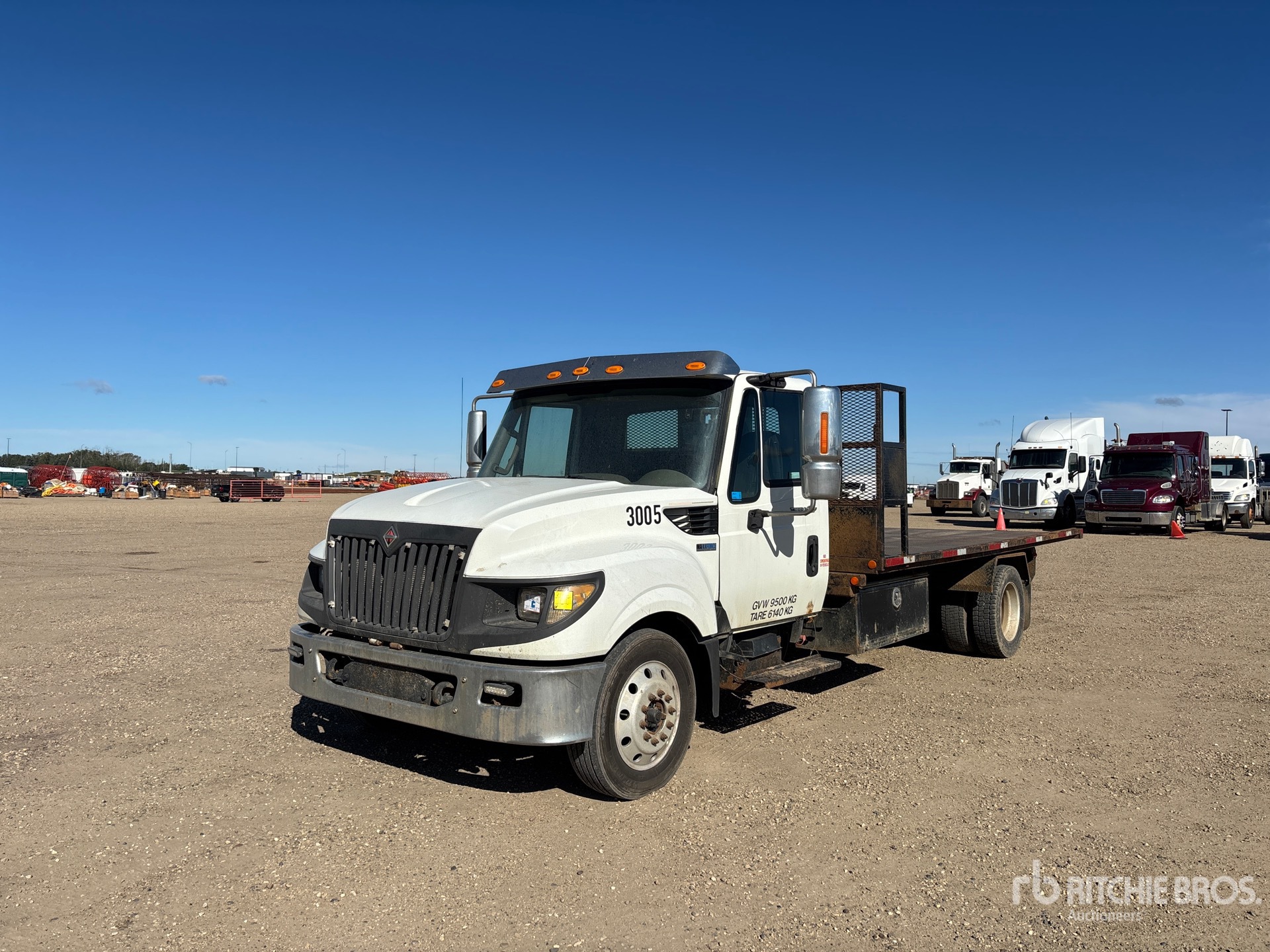 2012 International TerraStar 4x2 Afrij-vrachtwagen