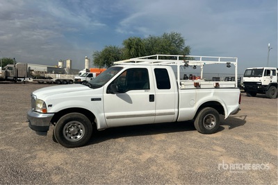 2002 Ford F-250 4x2 Extended Cab Pickup