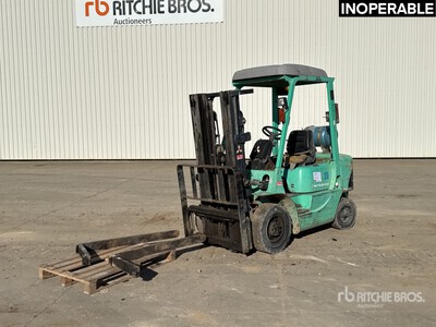 2000 Mitsubishi FG25K 2500 kg Heftruck (Inoperable)