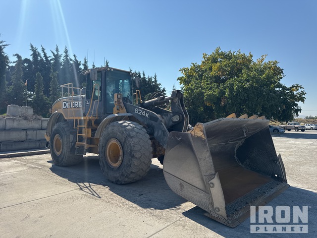 CARGADOR FRONTAL 2013 JOHN DEERE 824K