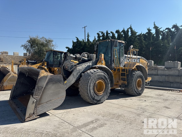 CARGADOR FRONTAL 2013 JOHN DEERE 824K