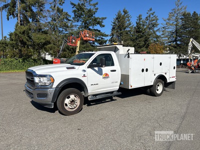 2019 Ram 5500 4x4 Utility Truck