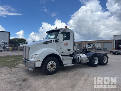2015 Kenworth T880 6x4 3-Achs Sattelzugmaschine