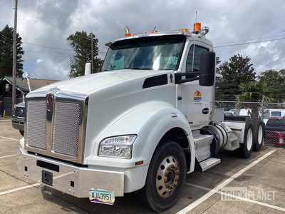 2019 Kenworth T880 6x4 T/A Day Cab Truck Tractor