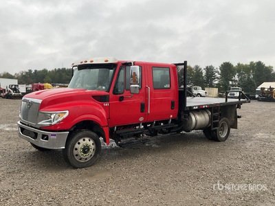 2016 International Terrastar 4x4 Crew Cab Flatbed Truck
