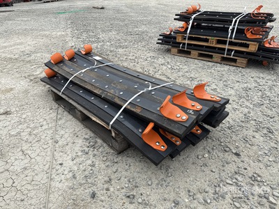 Deleks Rubber Blade 190X20X3 (Unused)