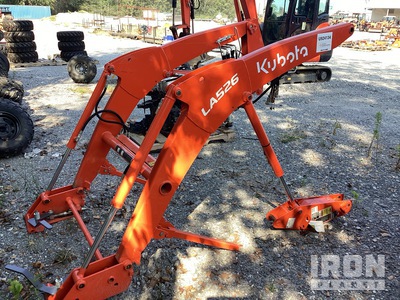 Kubota LA526 ملحق الجرافة الأمامية