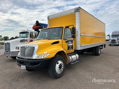 2019 International 4300 4x2 Van Truck