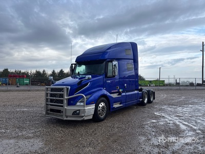 2019 Volvo VNL760 6x4 Ciągnik siodłowy T/A z kabiną sypialną