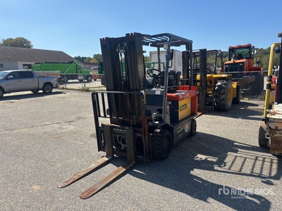 2020 Toyota 7FBCU35 7200 lb Electric Forklift (Inoperable)