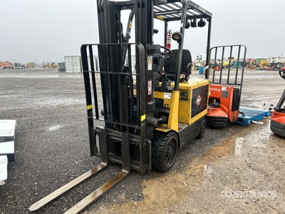Cat 2EC25E 4900 Lb Electric Forklift