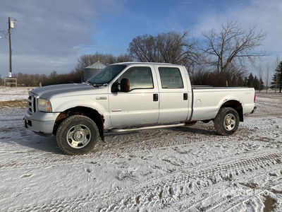 2006 Ford F-350 XLT 4x4 Crew Cab Pickup