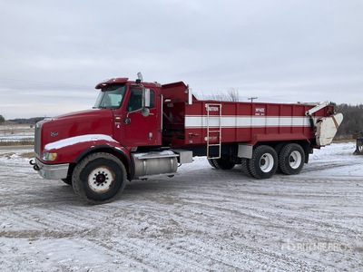 International 9200i Eagle 6x4 Manure Truck شاحنات زراعية متنوعة