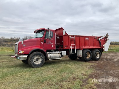 2007 International 9200i Eagle 6x4 Manure Truck